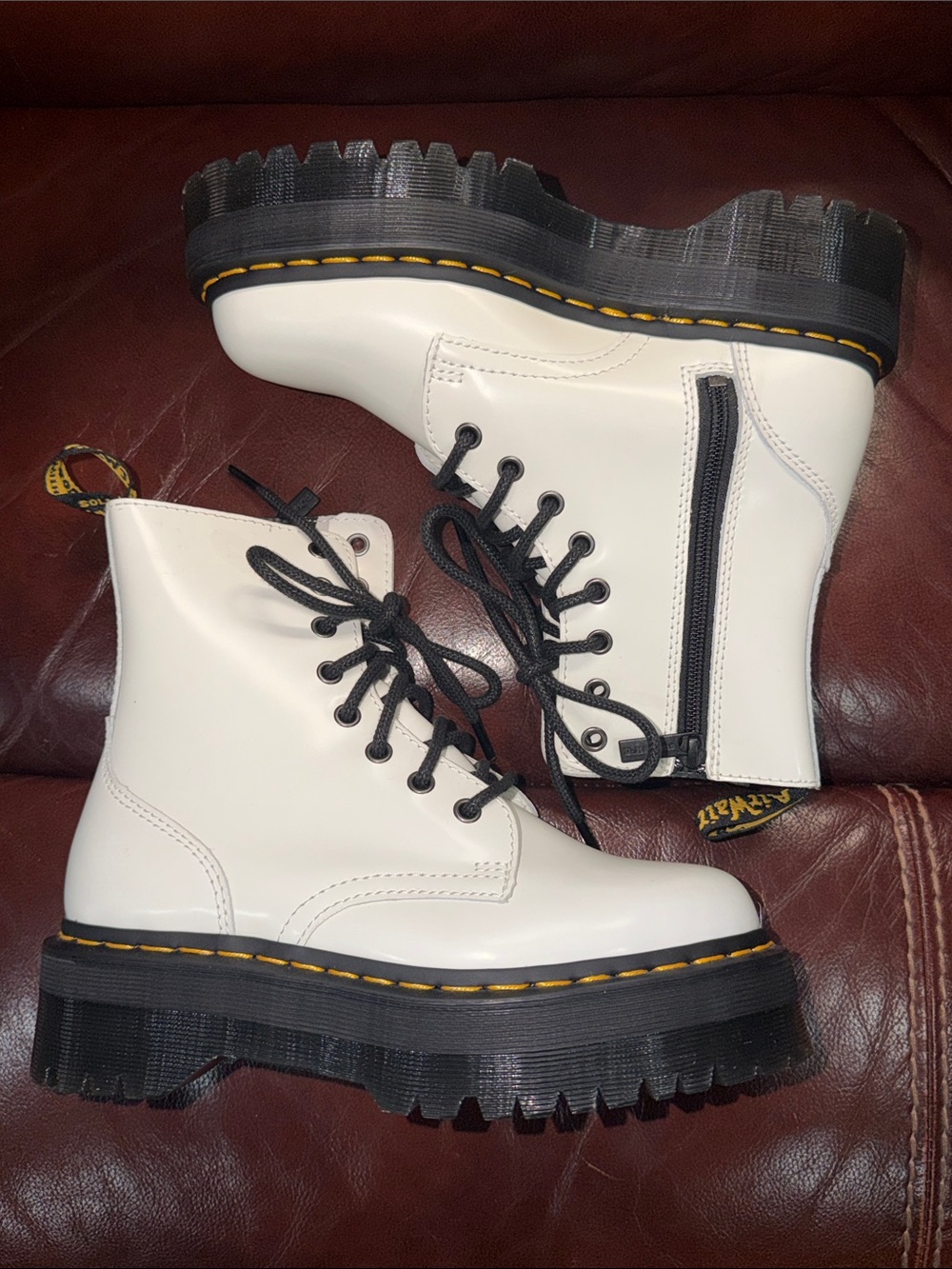 ‼️NEW Dr. Martens White Smooth Leather Platform Boots